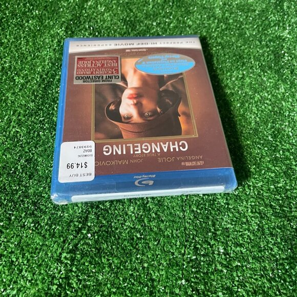 Changeling Blu-ray Disc Includes Exclusive Interactive Features NEW - Picture 3 of 7
